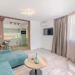 Sea Twins Luxury - 150 M From The サニービーチ