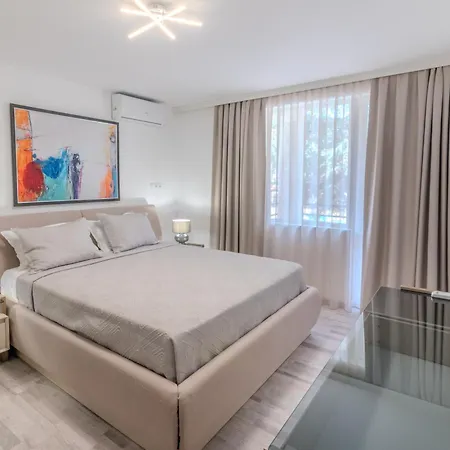 Sea Twins Luxury - 150 M From The Ξενοδοχείο με διαμερίσματα 4*