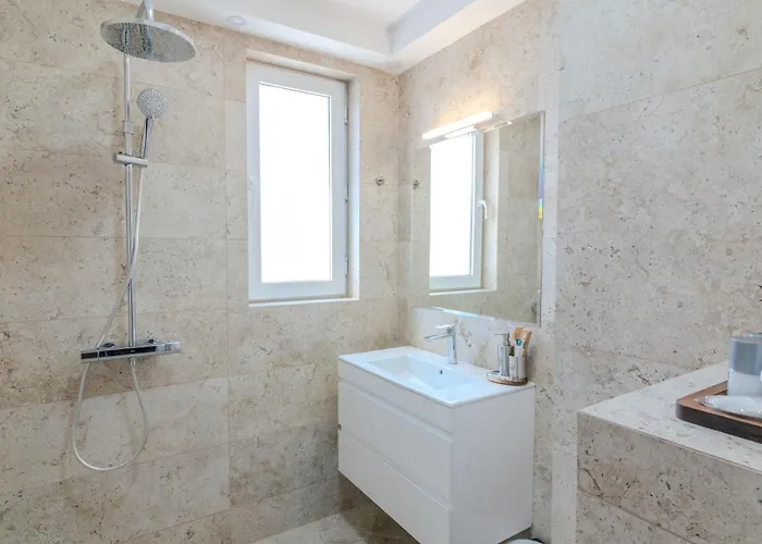 Sea Twins Luxury - 150 M From The Слънчев бряг