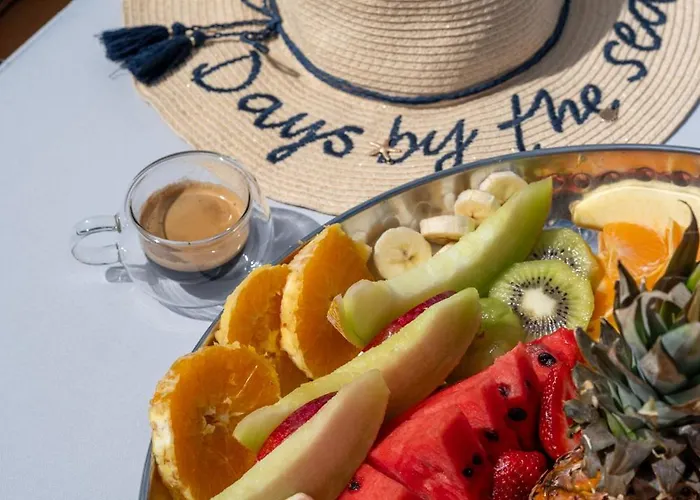 Sea Twins Luxury - 150 M From The Апартхотел Слънчев бряг