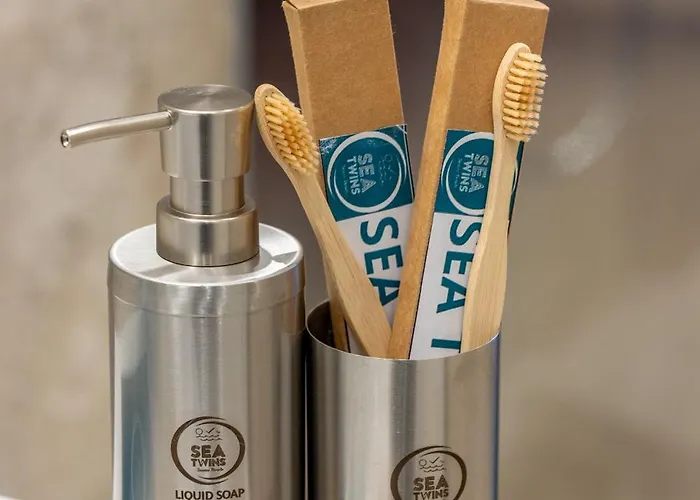 Sea Twins Luxury - 150 M From The Апартхотел 4*