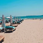 Aparthotel Sea Twins Luxury - 150 M From The Sunny Beach