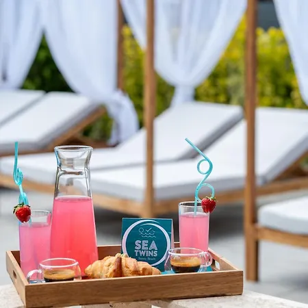 Apartmanhotel Sea Twins Luxury - 150 M From The 4*