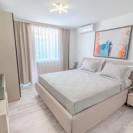 Sea Twins Luxury - 150 M From The 4*