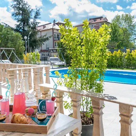 Ξενοδοχείο με διαμερίσματα Sea Twins Luxury - 150 M From The Σάνι Μπιτς