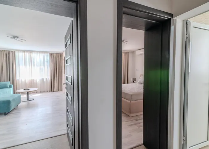 Apartmanhotel Sea Twins Luxury - 150 M From The 4*