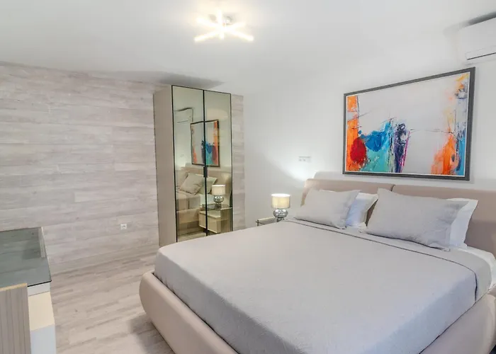 Sea Twins Luxury - 150 M From The Sunny Beach