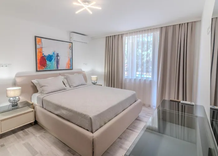 Sea Twins Luxury - 150 M From The Apart Otel 4*