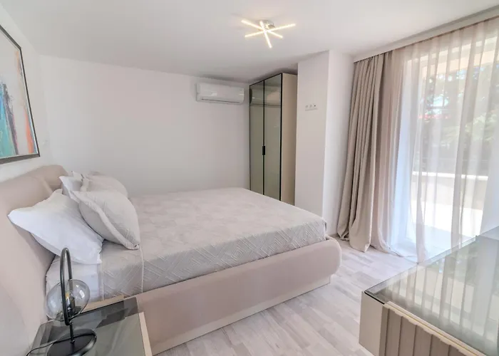 Sea Twins Luxury - 150 M From The 4* Sunny Beach